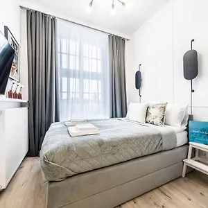 Rent Like - Jana Pawla Ii 32 Wrocław